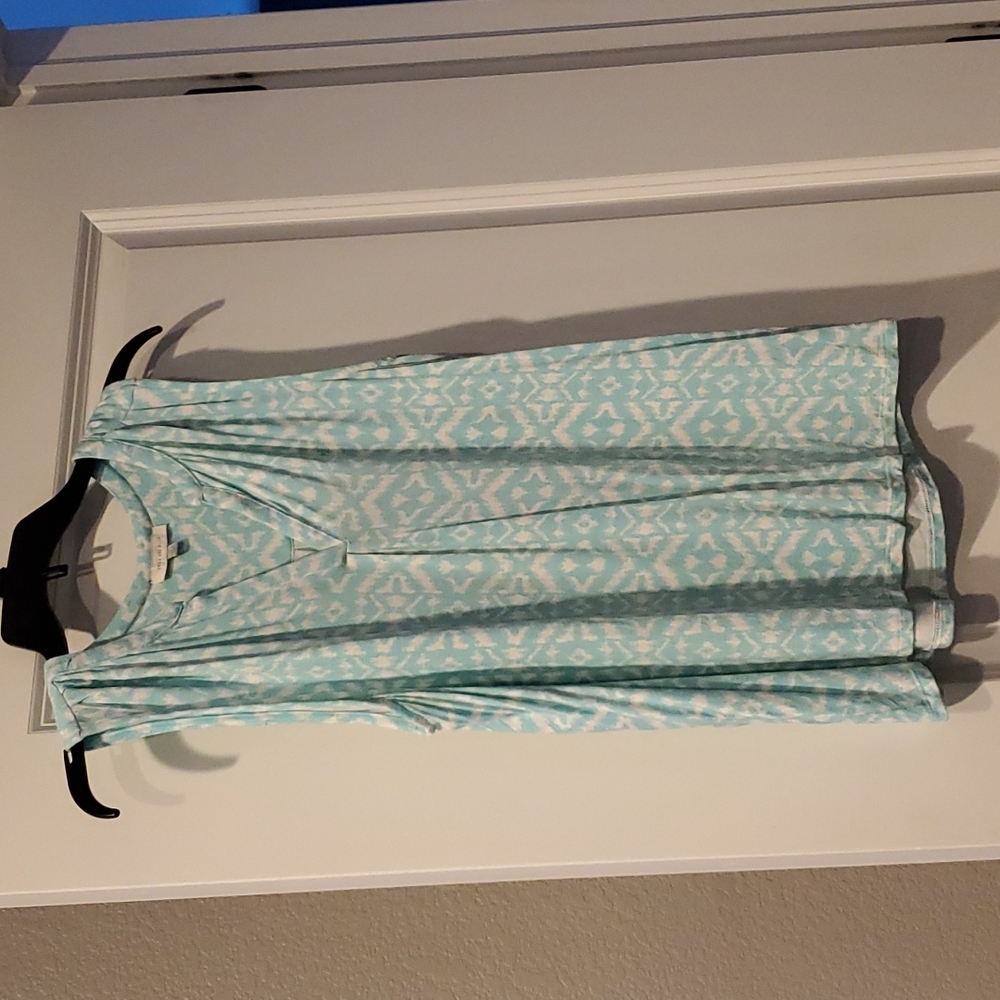 Sleeveless top